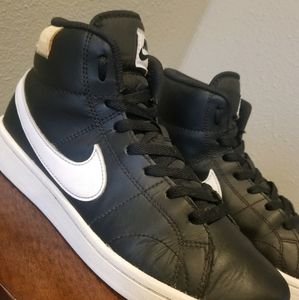 Black Nike Court Royale 2 Mid Size 9